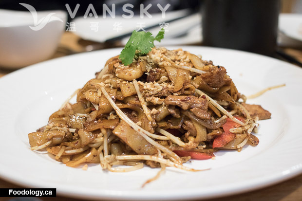 251028155832_Char Kuay Teow - Copy.jpg